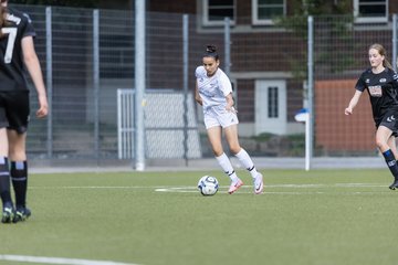 Bild 112 - wBJ Alstertal-Langenhorn - SV Henstedt-Ulzburg : Ergebnis: 4:1